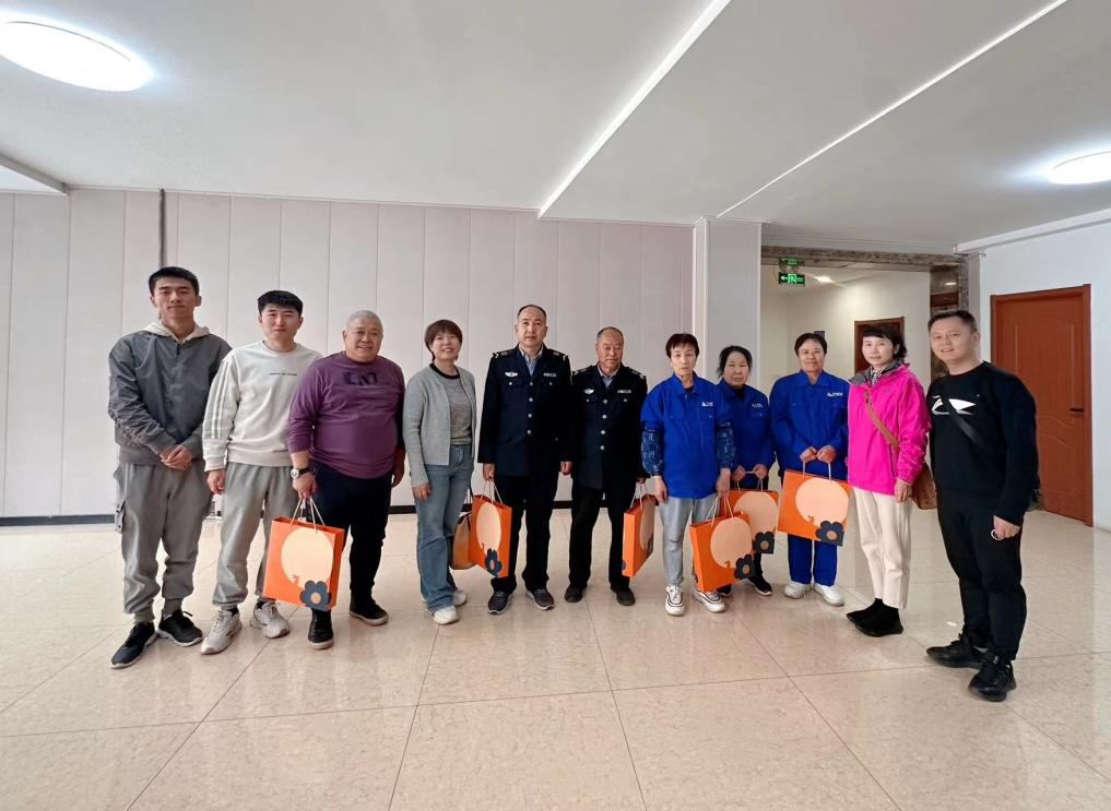 1696070593866075898.png 图片1.png