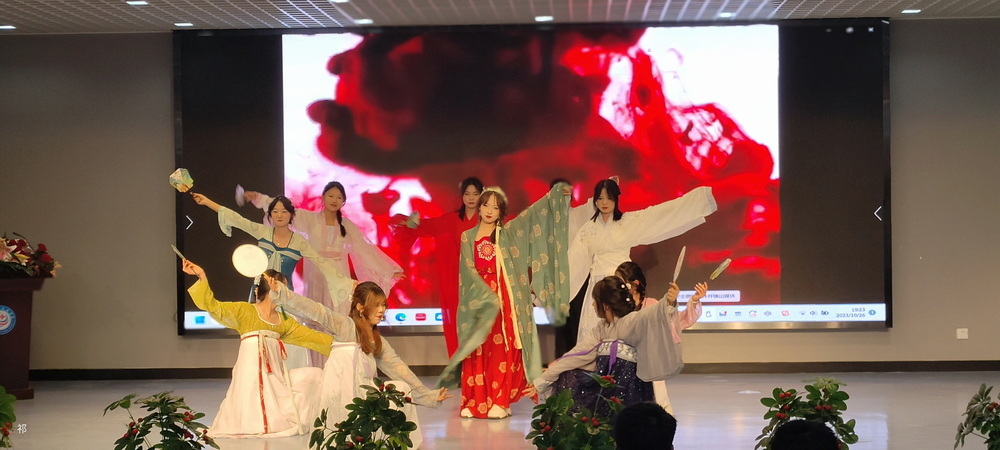 1699846769348072954.jpg 3_调整大小.jpg