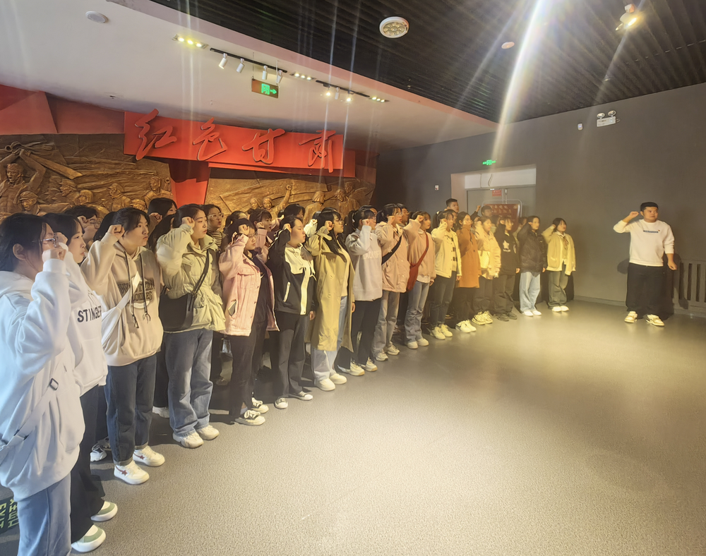 1699951990522056850.png 照片2_调整大小.png