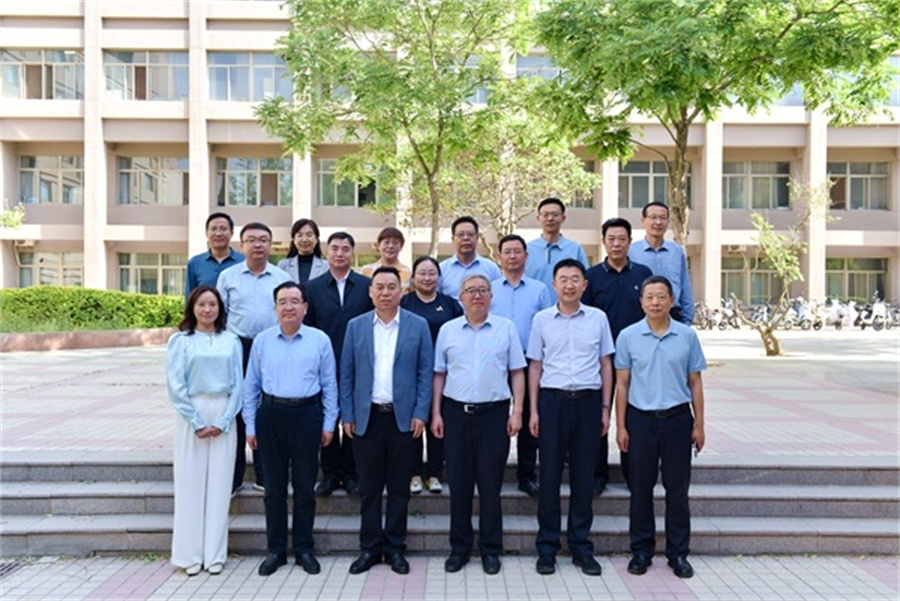 1715744759154007011.jpg 22f9e53d35fc371a74de7b0cbe8ea90.jpg